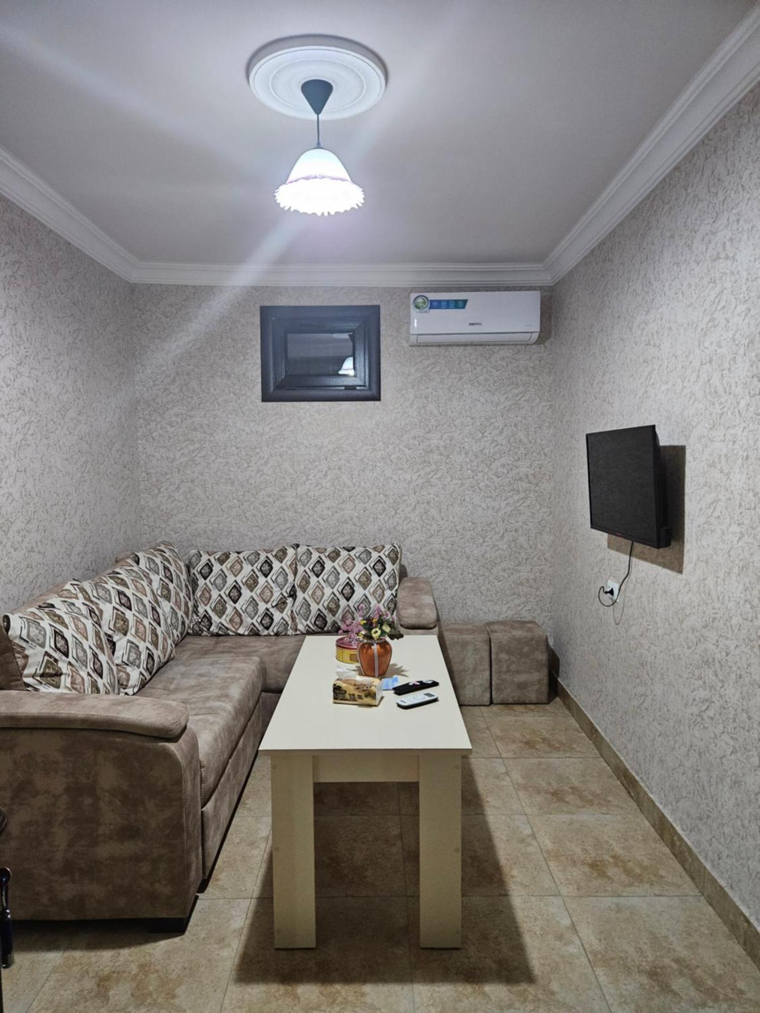 Galstyans Hotels Zvartnots Airport P'arak'ar Kültér fotó
